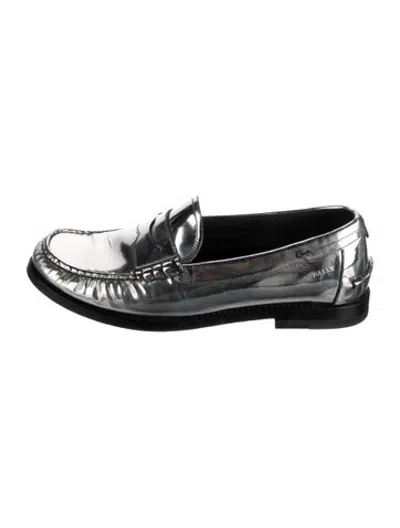Pre-owned Bally Patent Leather Loafers In Silver