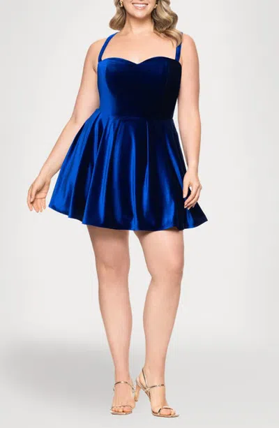 Blondie Nites Lace-up Velvet Cocktail Minidress In Blue