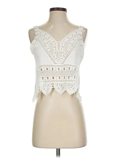 Pre-owned Bluivy Sleeveless Blouse In Ivory
