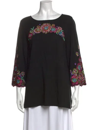 Pre-owned Bob Mackie Wearable Art Floral Print Crew Neck Top In Black