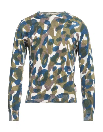 Bob Sweaters In Military Green