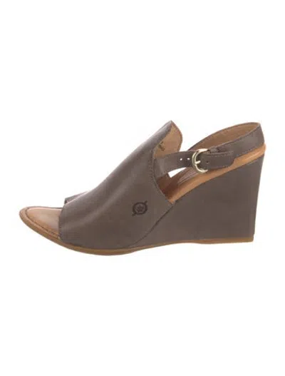 Pre-owned Born Leather Slingback Sandals In Brown