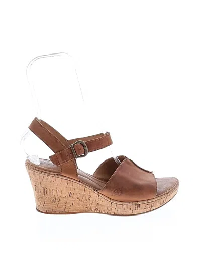 Pre-owned Born Wedges In Brown