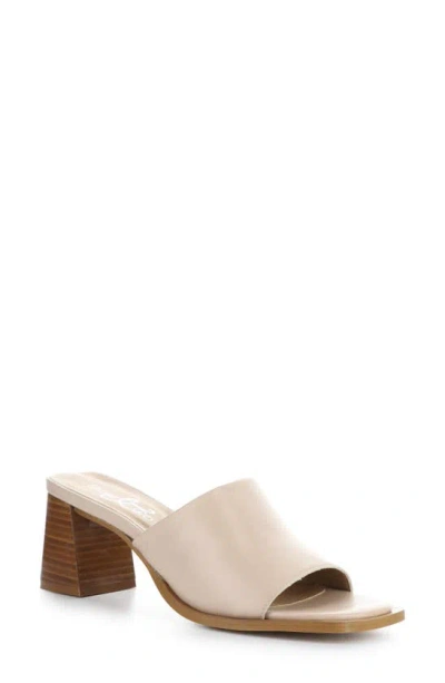 Bos. & Co. Bryn Slide Sandal In Beige Nappa