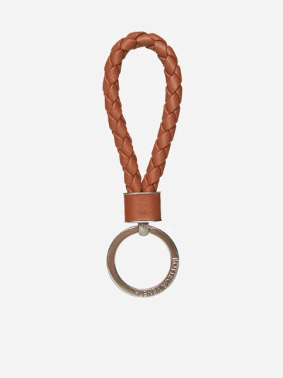 Bottega Veneta Intreccio Leather Keychain In Wood