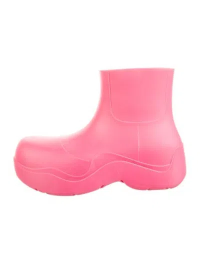 Pre-owned Bottega Veneta Rubber Rain Boots In Pink