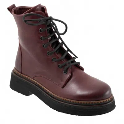 Bueno Women's Giana Boots In Bordeaux In Brown