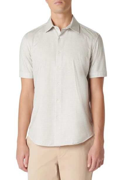 Bugatchi Miles Ooohcotton® Geometric Short Sleeve Button-up Shirt In Sand