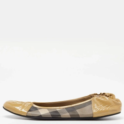 Pre-owned Burberry Beige Patent Leather And Nova Check Coated Canvas Scrunch Ballet Flats Size 39