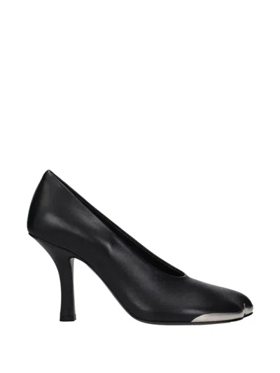 Burberry Metal-toe Leather Pumps In Black
