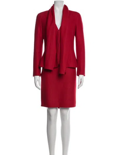 Pre-owned Carolina Herrera Virgin Wool Pleated Accents Skirt Suit In Red