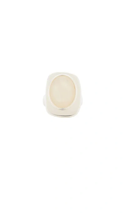 Casa Clara Breezy Ring In Shell