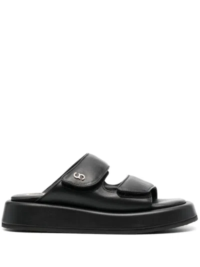 Casadei Ciabatta Logo-plaque Slides In Black