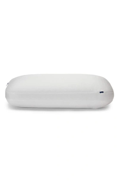 Casper Essential Cooling Foam Pillow In White