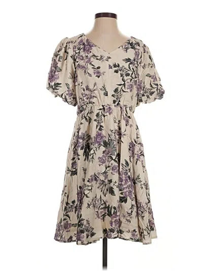 Pre-owned Cece Casual Dress In Tan