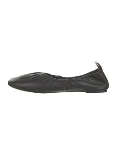 Pre-owned Celine Leather Ballet Flats In Black