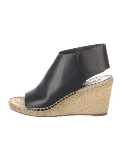 Pre-owned Celine Leather Espadrilles In Black/neutrals