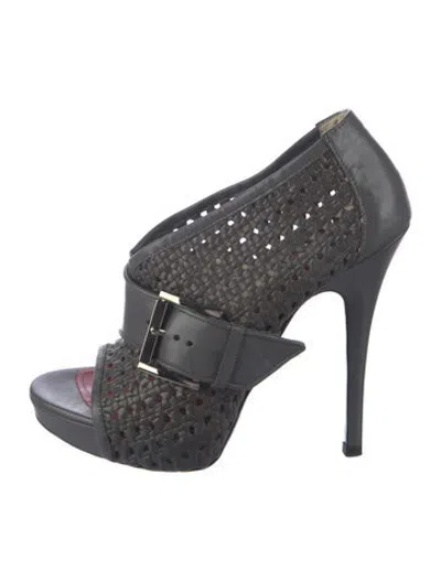 Pre-owned Cesare Paciotti Leather Lace Pattern Sandals In Multicolor