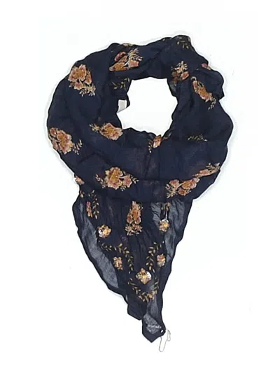Pre-owned Chan Luu Scarf In Blue