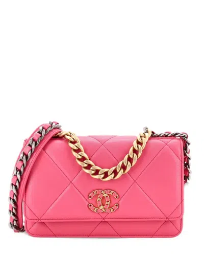 Pre-owned Chanel 19 Wallet On Chain Quilted Lambskin Crossbody Bag In Pink