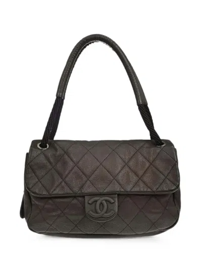 Pre-owned Chanel 2009 Yacht Jumbo Tote Bag In Brown