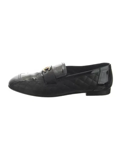 Pre-owned Chanel 2019 Interlocking Cc Logo Loafers In Black