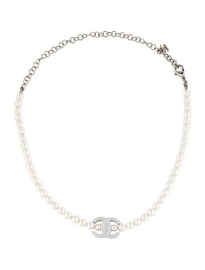 Pre-owned Chanel 2025 Faux Pearl & Resin Cc Beaded Choker Necklace, 18.5" In Multicolor