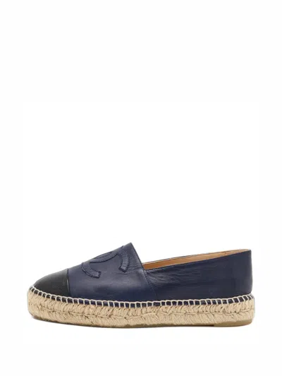 Pre-owned Chanel Cc Cap-toe Espadrilles In Blue