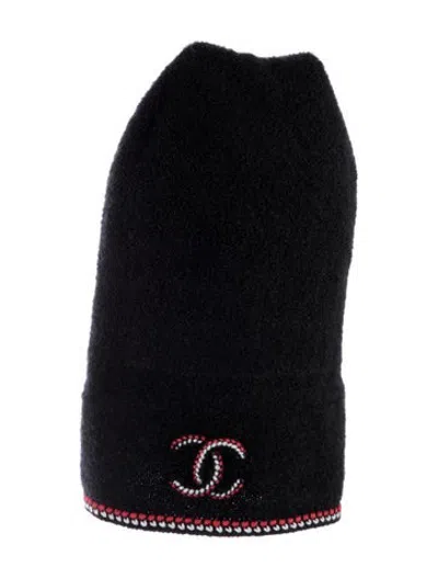 Pre-owned Chanel Cc Cashmere Beanie In Black