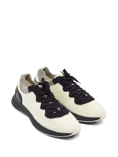 Pre-owned Chanel Cc Logo Knit Sneakers In Neutrals