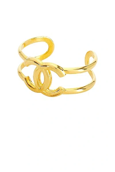 Pre-owned Chanel Coco Mark Gold Bangle