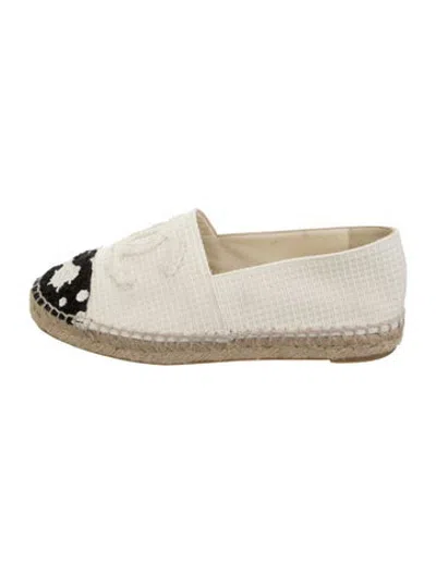 Pre-owned Chanel Interlocking Cc Logo Espadrilles In White