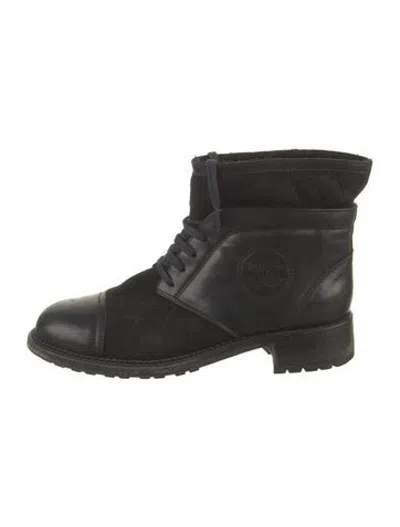 Pre-owned Chanel Interlocking Cc Logo Leather Lace-up Boots In Black