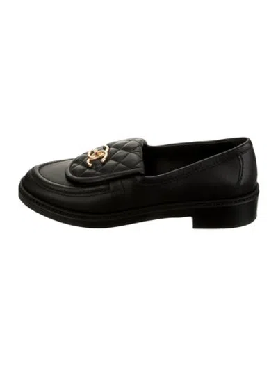 Pre-owned Chanel Interlocking Cc Logo Leather Loafers In Black | ModeSens