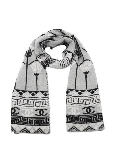 Pre-owned Chanel Papyrus-print Scarf In Black