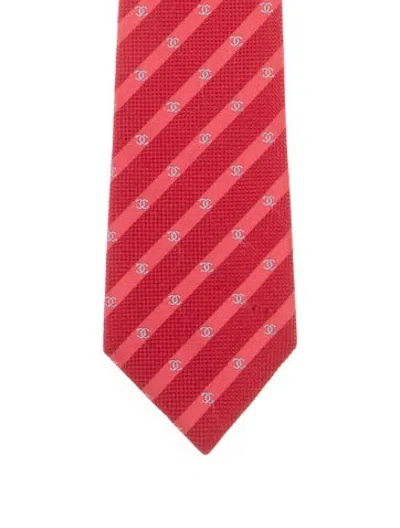 Pre-owned Chanel Silk Cc Pattern Tie In Red
