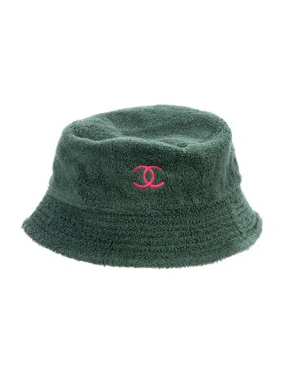 Pre-owned Chanel Terry Cloth Cc Bucket Hat In Green/pink