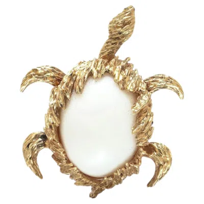 Pre-owned Chaumet Brooch,  Paris 18kt Gold And Chalcedony Turtle In Multiple