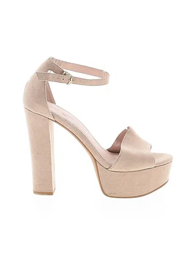 Pre-owned Chinese Laundry Sandals In Ivory