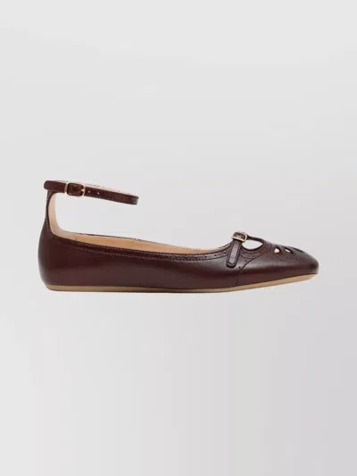 Chloé Leather Ballerina Shoes In Brown