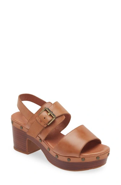 Chocolat Blu Garland Slingback Platform Sandal In Whiskey Leather