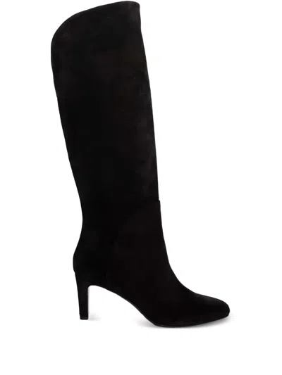 Chuckies Reverse1194 Heel Boots In Black