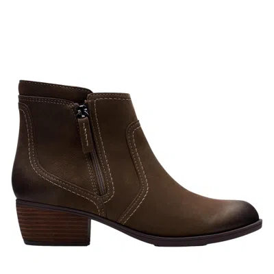 Clarks Charlten Ave Slate 26174177 Women's In Brown