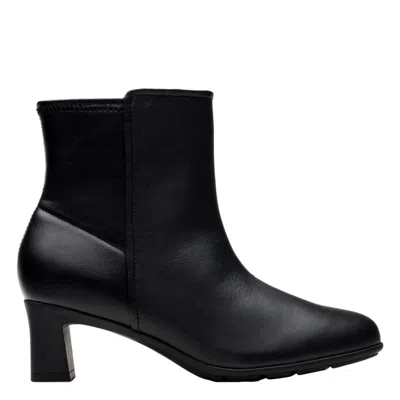 Clarks Neiley Jane Black Leather 26175177 Women's