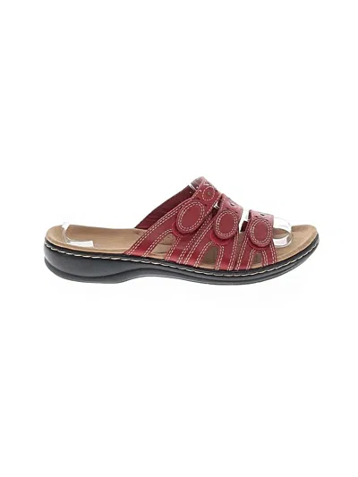 Pre-owned Clarks Sandals In Burgundy