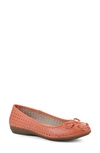Cliffs By White Mountain Cheryl Ballet Flat In Tangerine Burnished Smooth