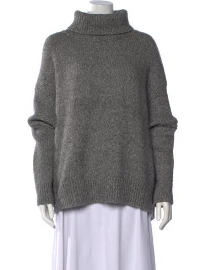 Pre-owned Co Turtleneck Sweater In Grey