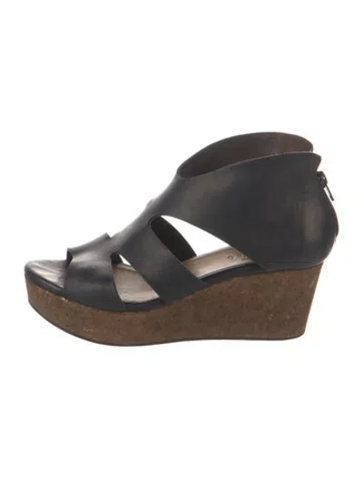 Pre-owned Coclico Leather Sandals In Black