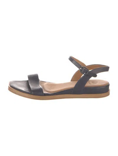 Pre-owned Coclico Leather Sandals In Black
