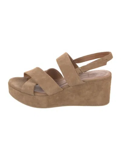 Pre-owned Coclico Suede Sandals In Neutrals